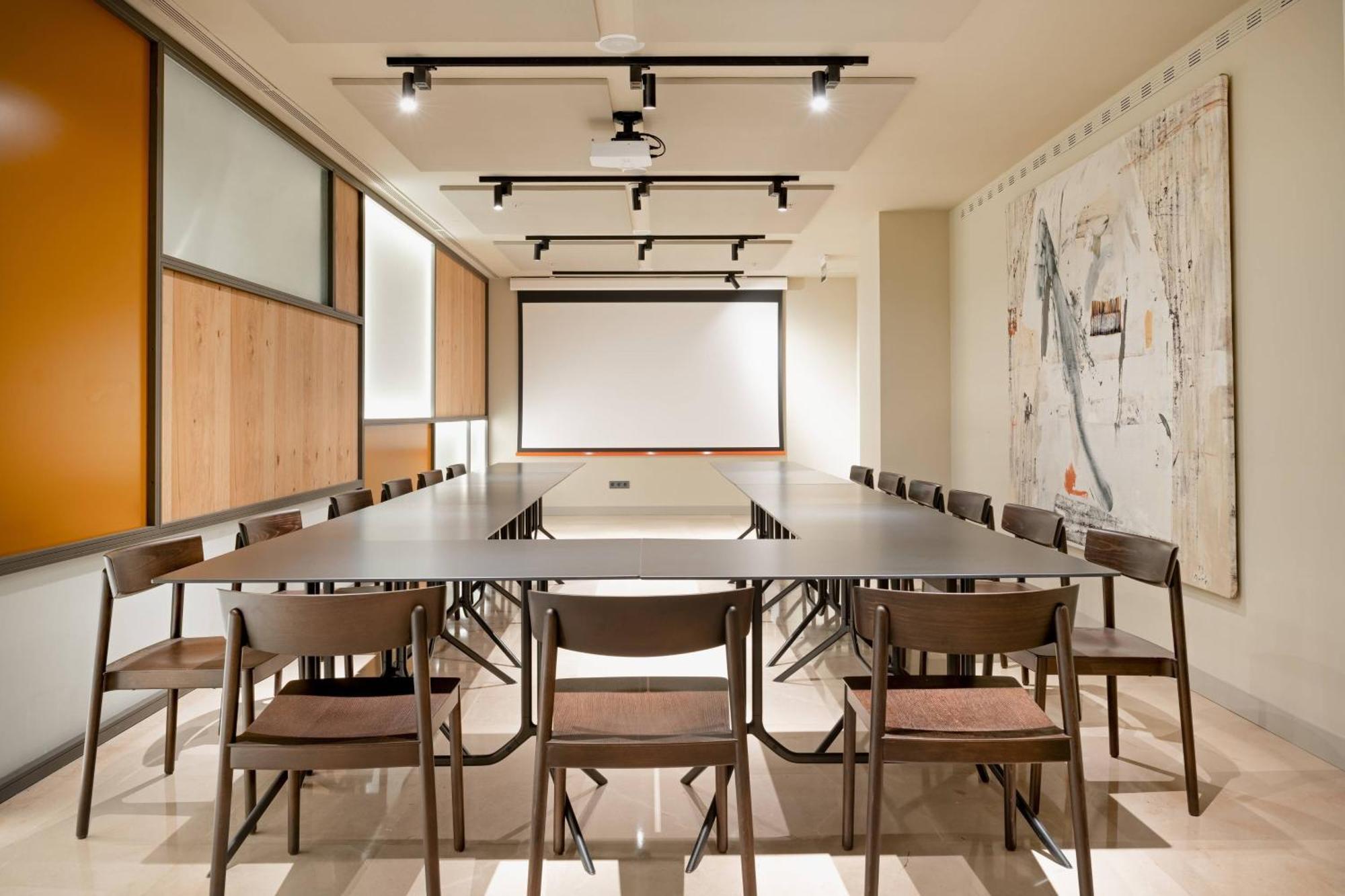 Ac Hotel Aitana By Marriott — Photos 3
